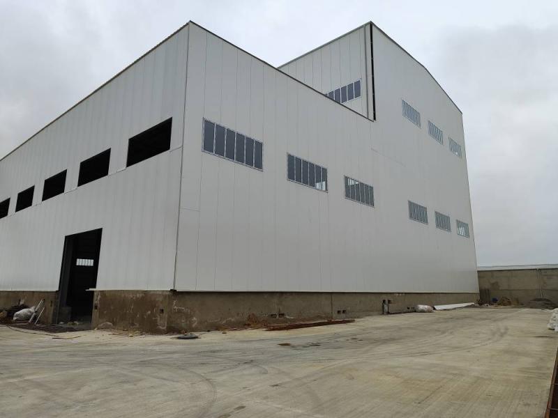 Sendviç Panellər: üstünlükləri, tətbiq sahələri və qiymətləri